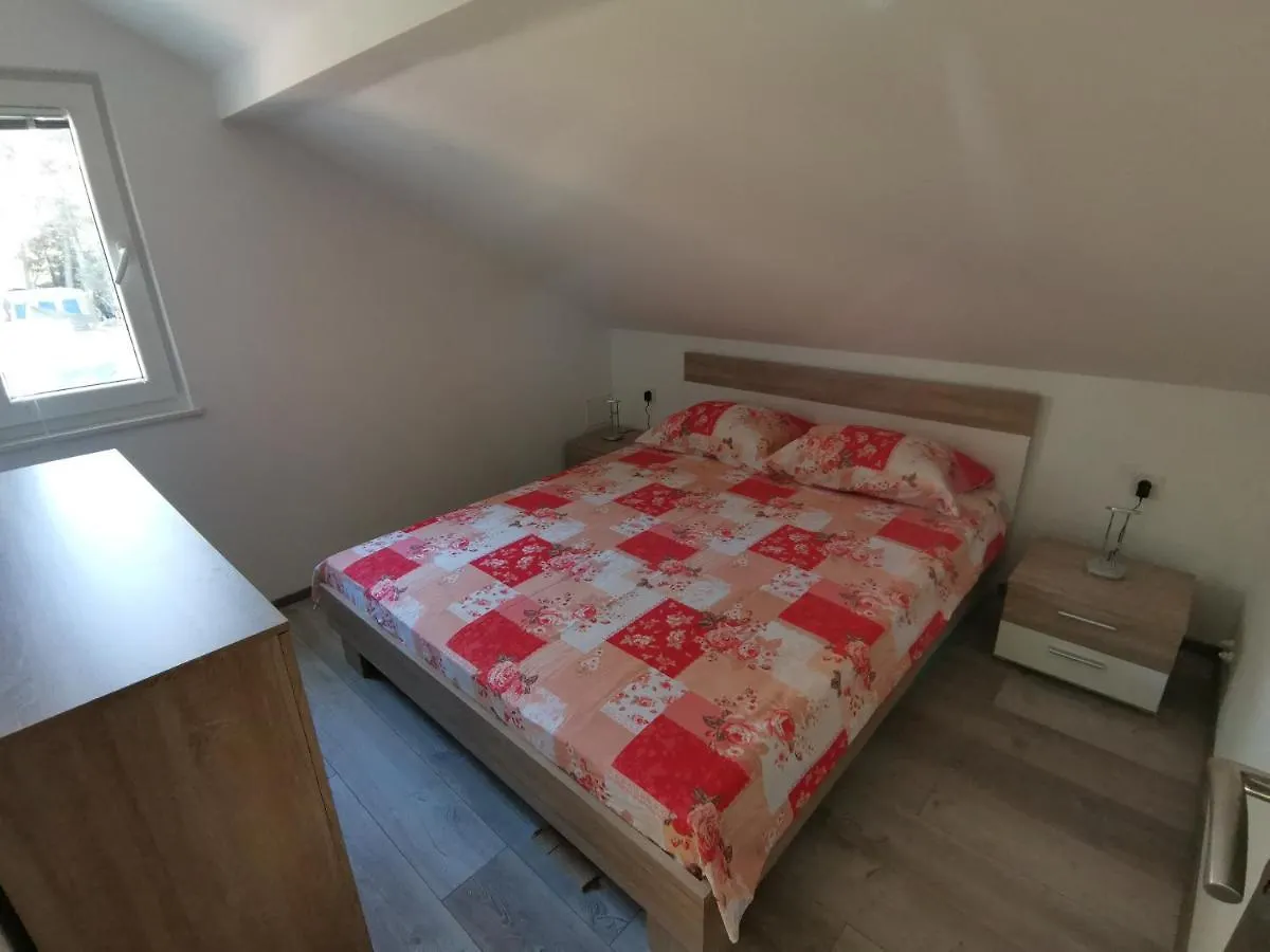 Apartment Porat 2 Ugljan Croatia
