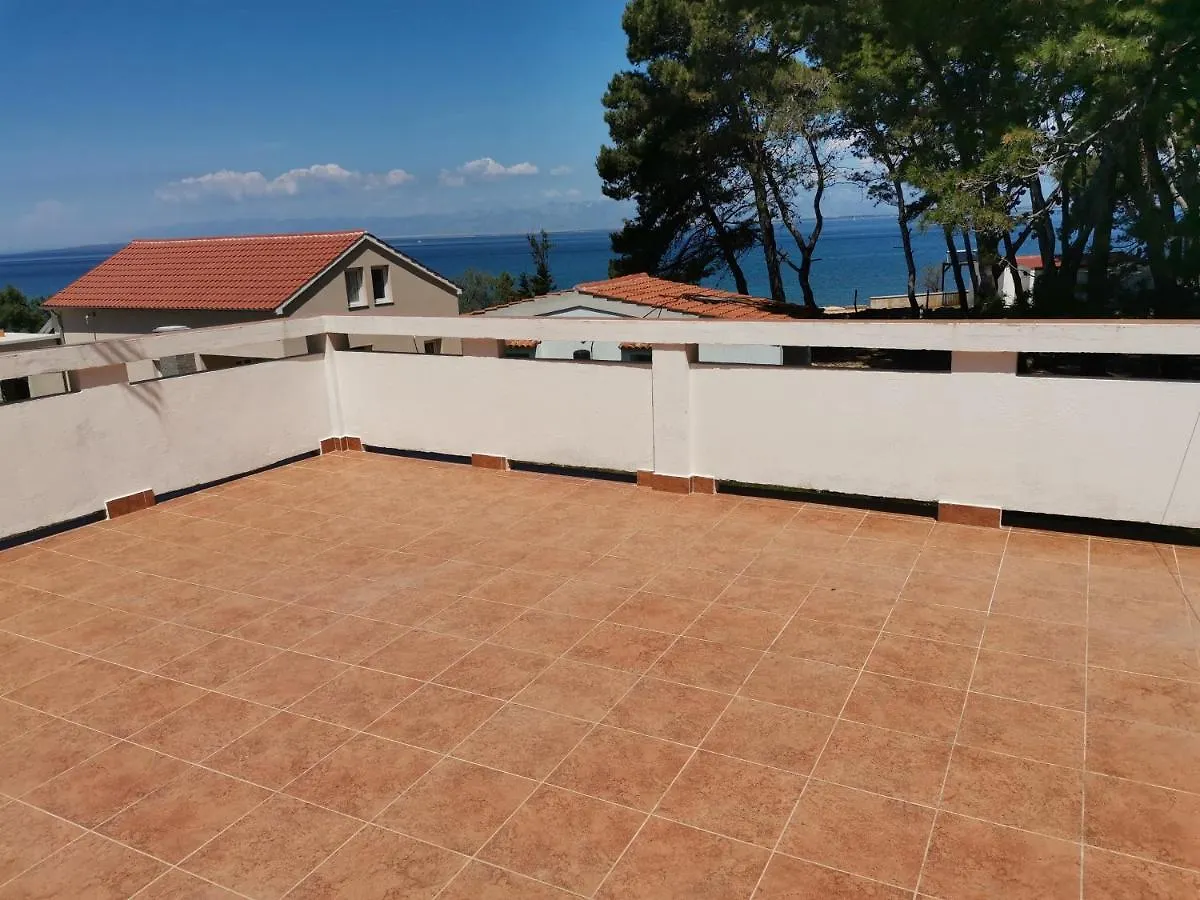 Apartment Porat 2 Ugljan